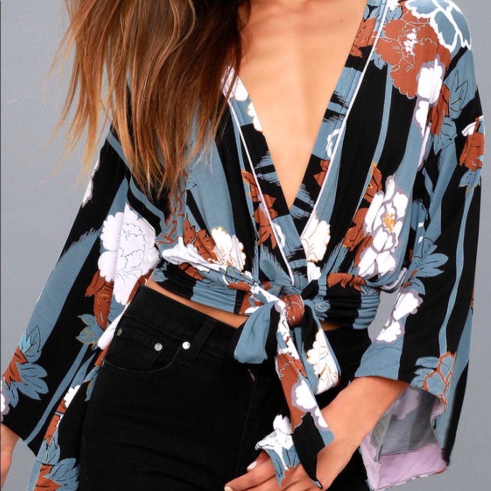 Free people bell sleeve front tie floral top